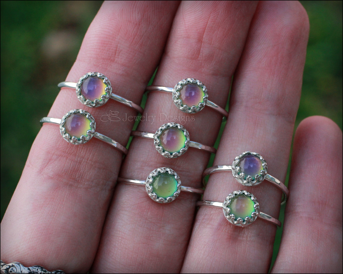 Dainty Sterling Silver Mood Ring (color changing) - LE Jewelry Designs
