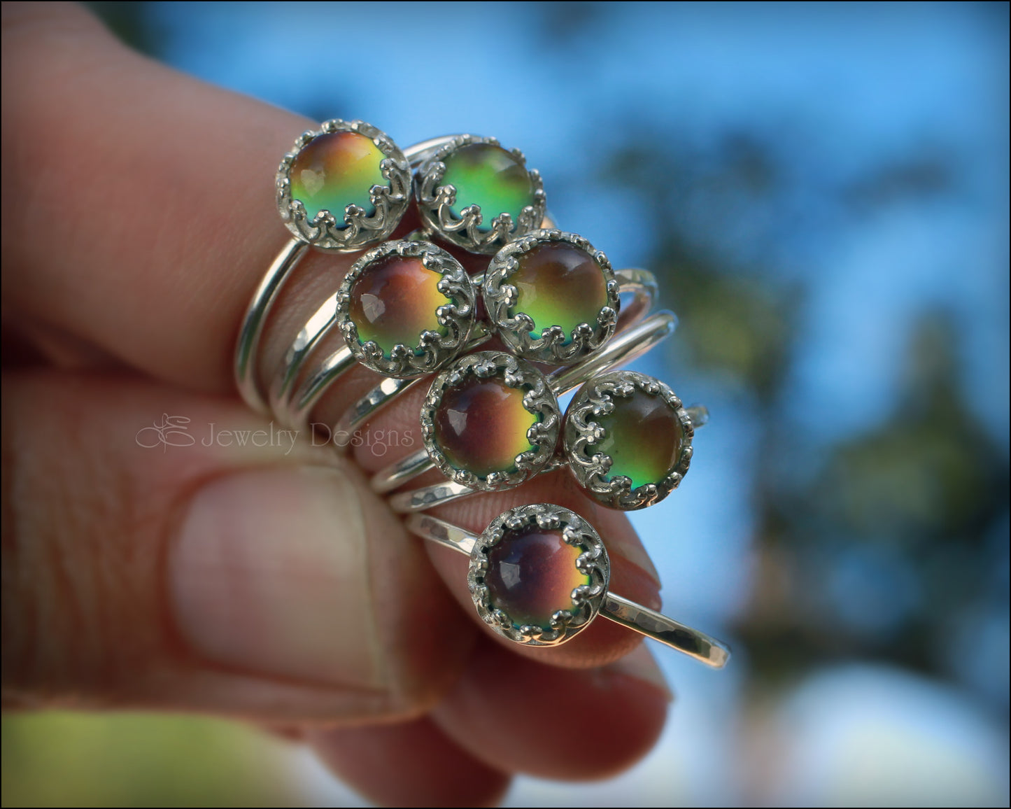 Dainty Sterling Silver Mood Ring (color changing) - LE Jewelry Designs