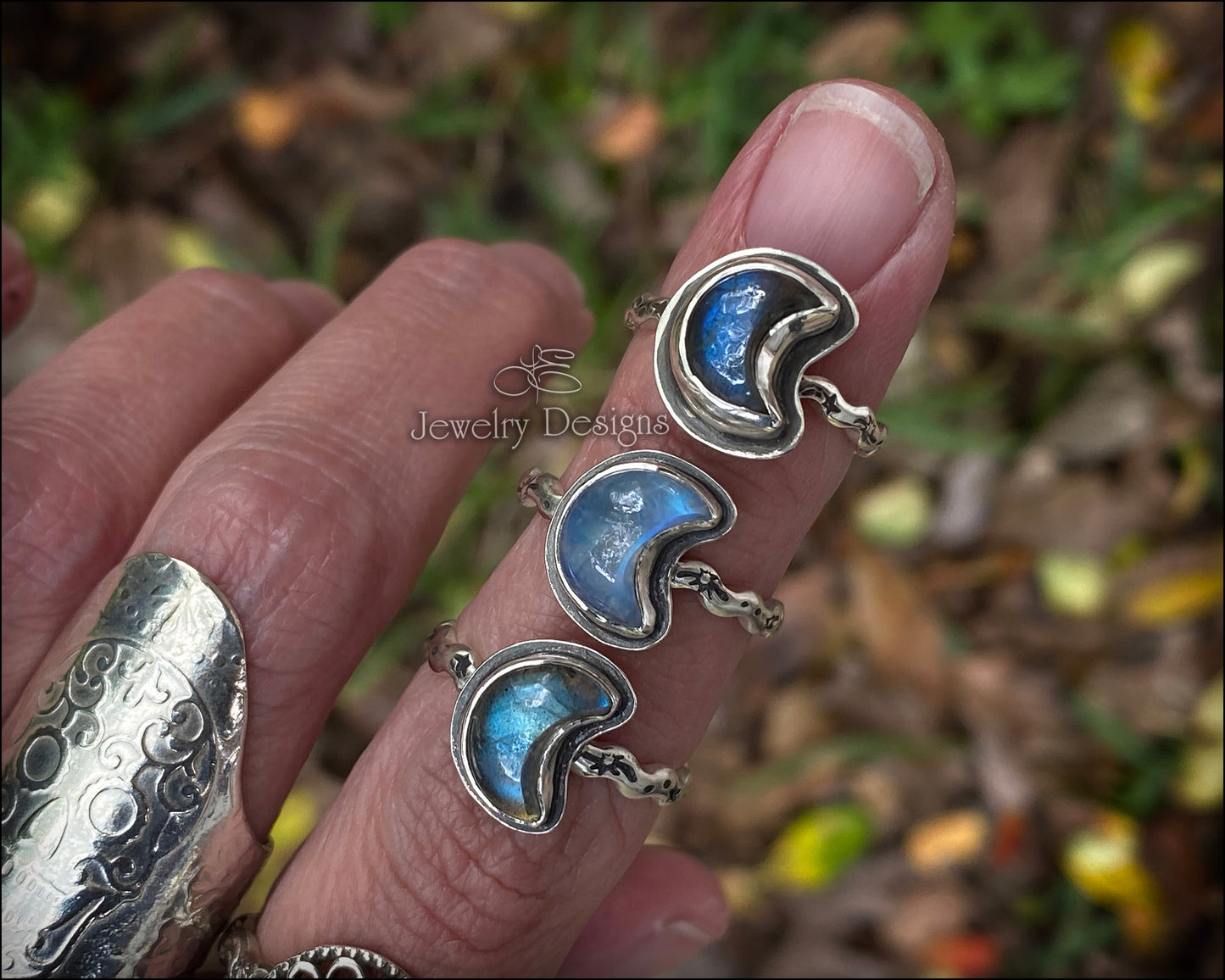 Small Gemstone Moon Ring - LE Jewelry Designs