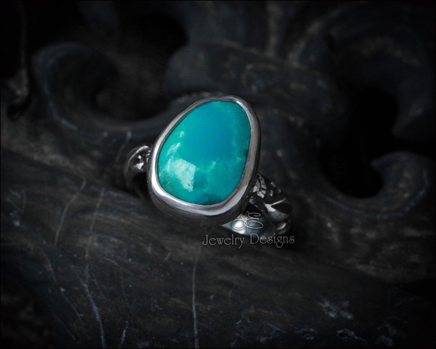 Size 8.75 - Sterling Kingman Turquoise Ring - (RTS) - LE Jewelry Designs