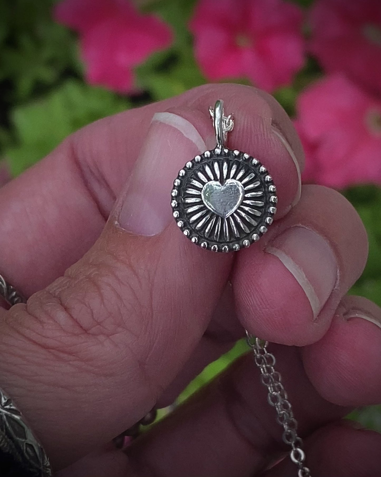 Small Radiating Design Charm Necklace