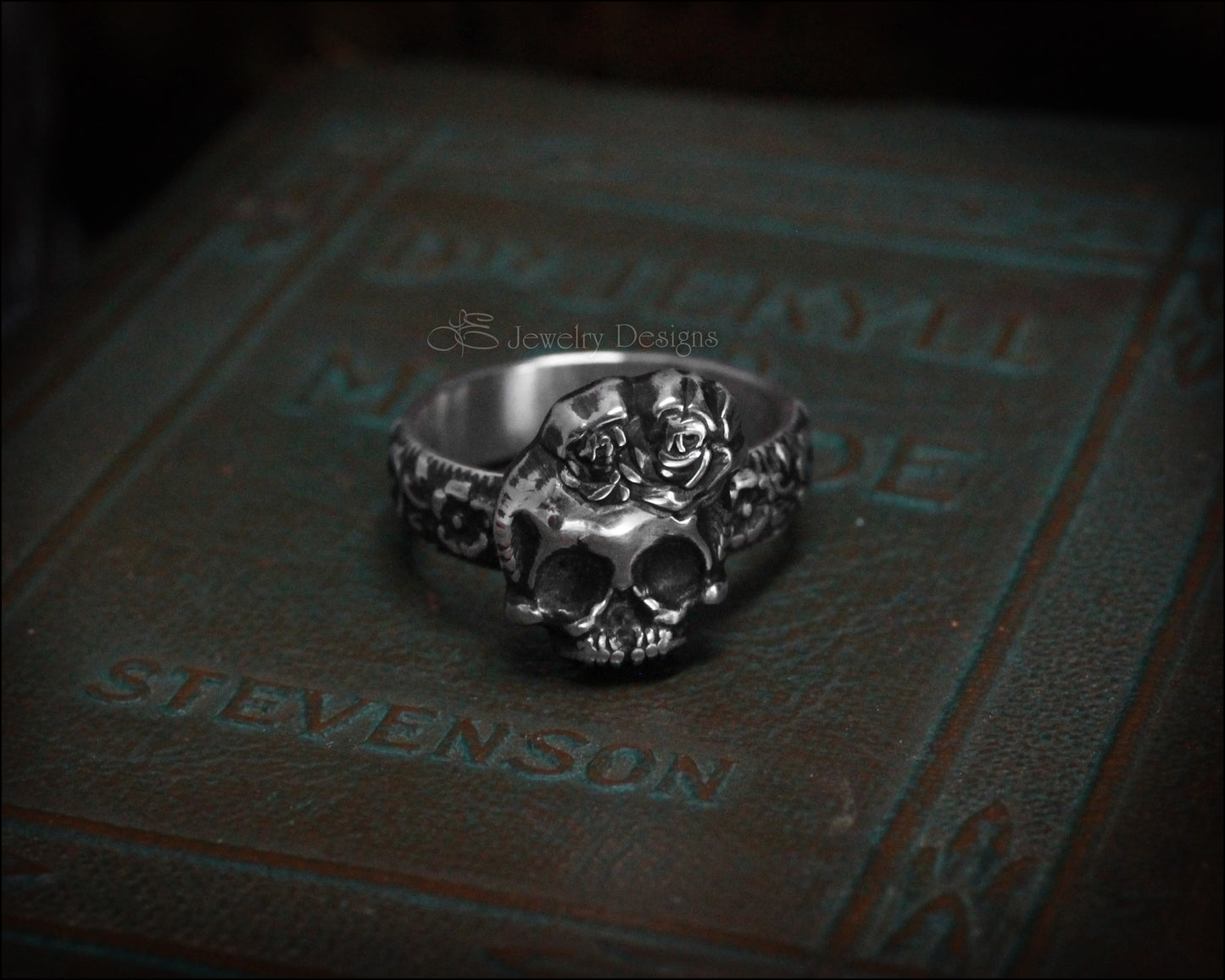 Sterling Skull & Roses Floral Ring - LE Jewelry Designs