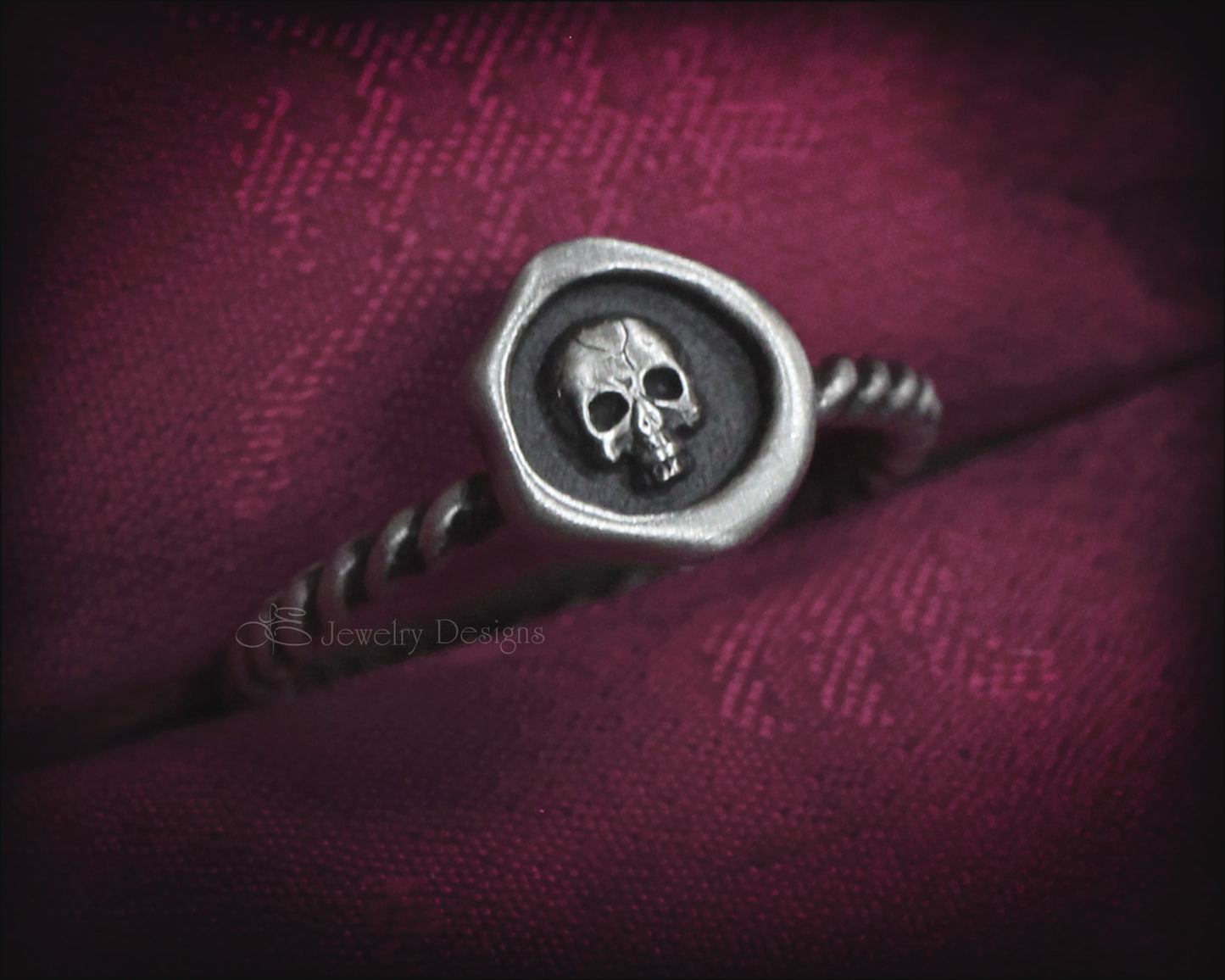 Size 9 - Sterling Skull Wax Seal Ring - LE Jewelry Designs