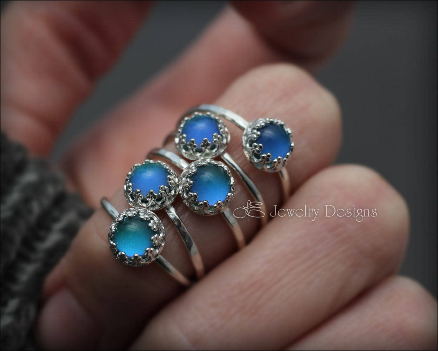 Dainty Sterling Silver Mood Ring (color changing) - LE Jewelry Designs