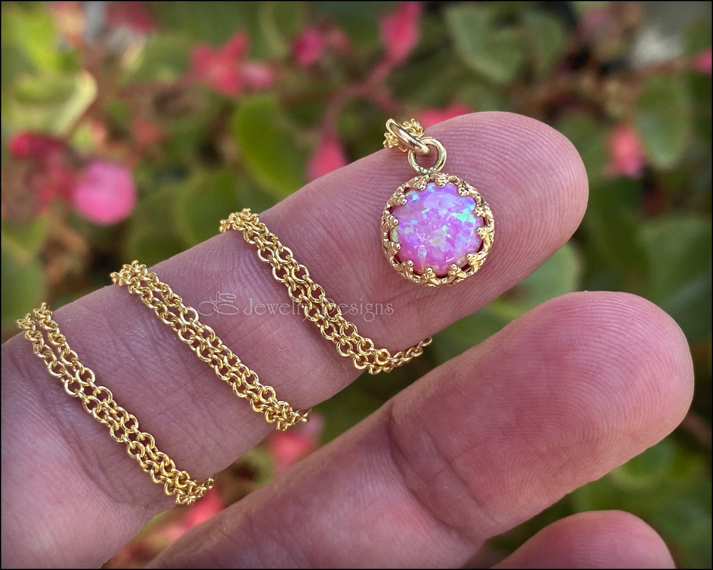 Australian Opal Geometric Pear Necklace 14k Yellow Gold | The Wind