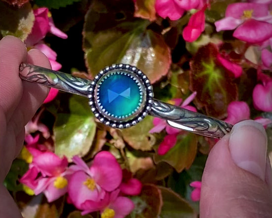 Load and play video in Gallery viewer, Sterling Silver Aurora Opal Cuff
