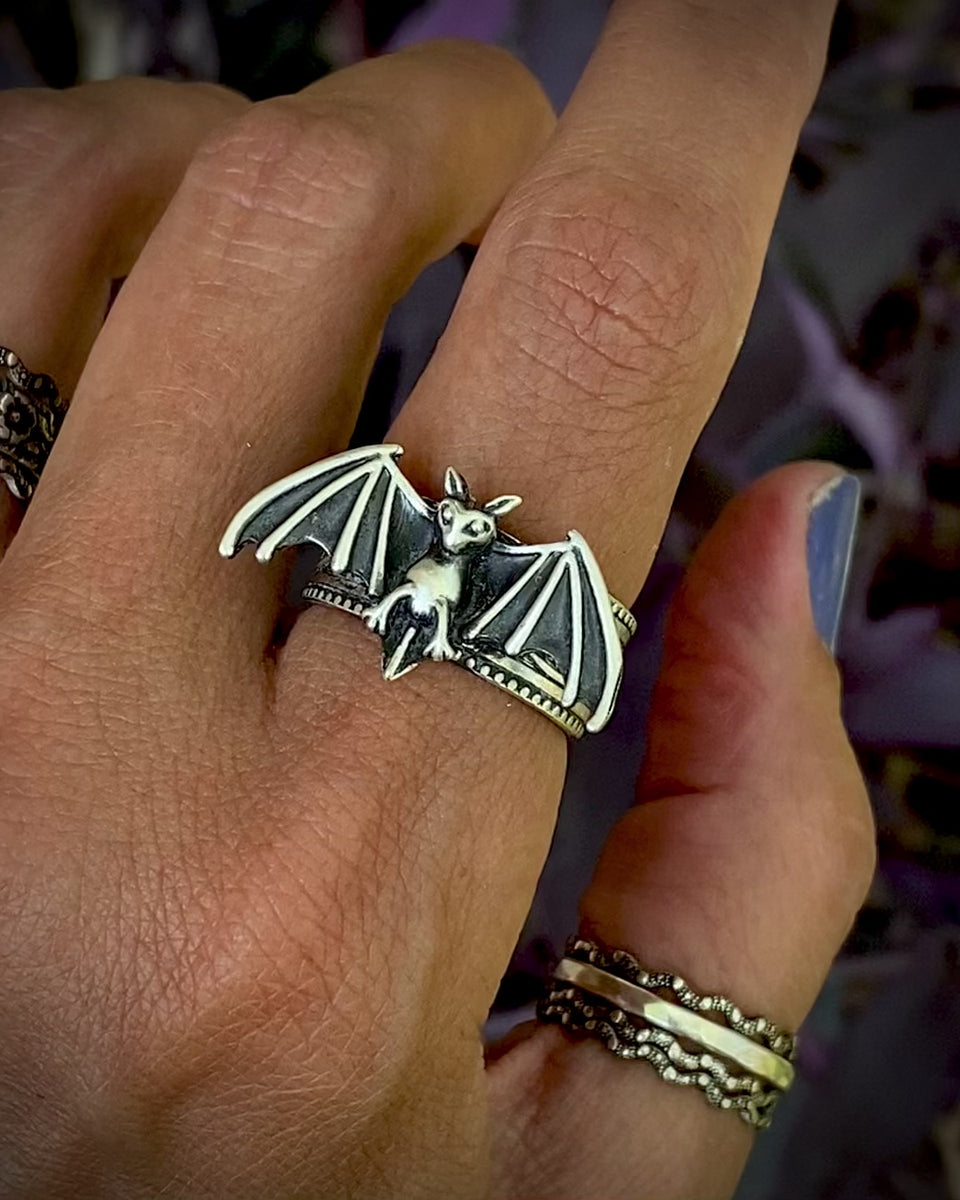 Sterling Gothic Bat Ring – LE Jewelry Designs