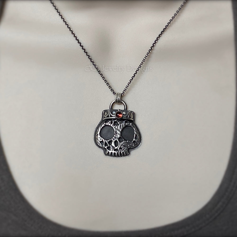 Sterling Skull King Pendant - LE Jewelry Designs