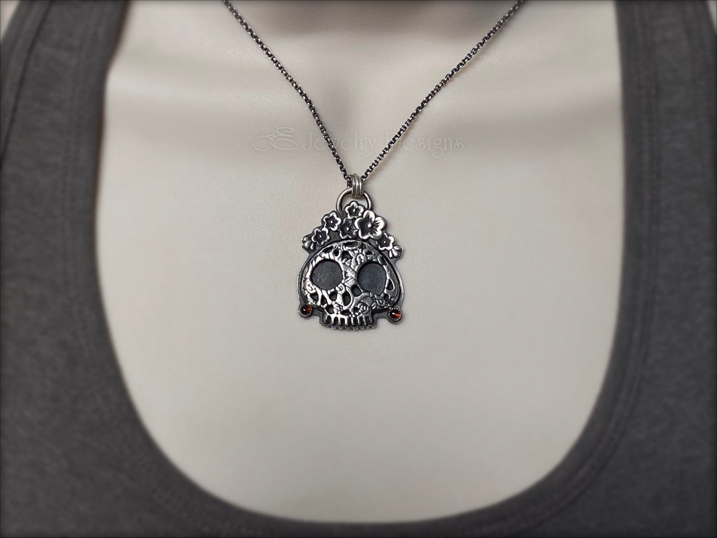 Sterling Skull Queen Pendant - LE Jewelry Designs