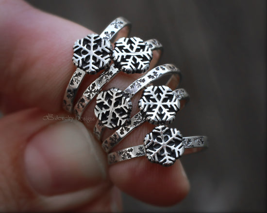 Sterling Silver Snowflake Ring - LE Jewelry Designs
