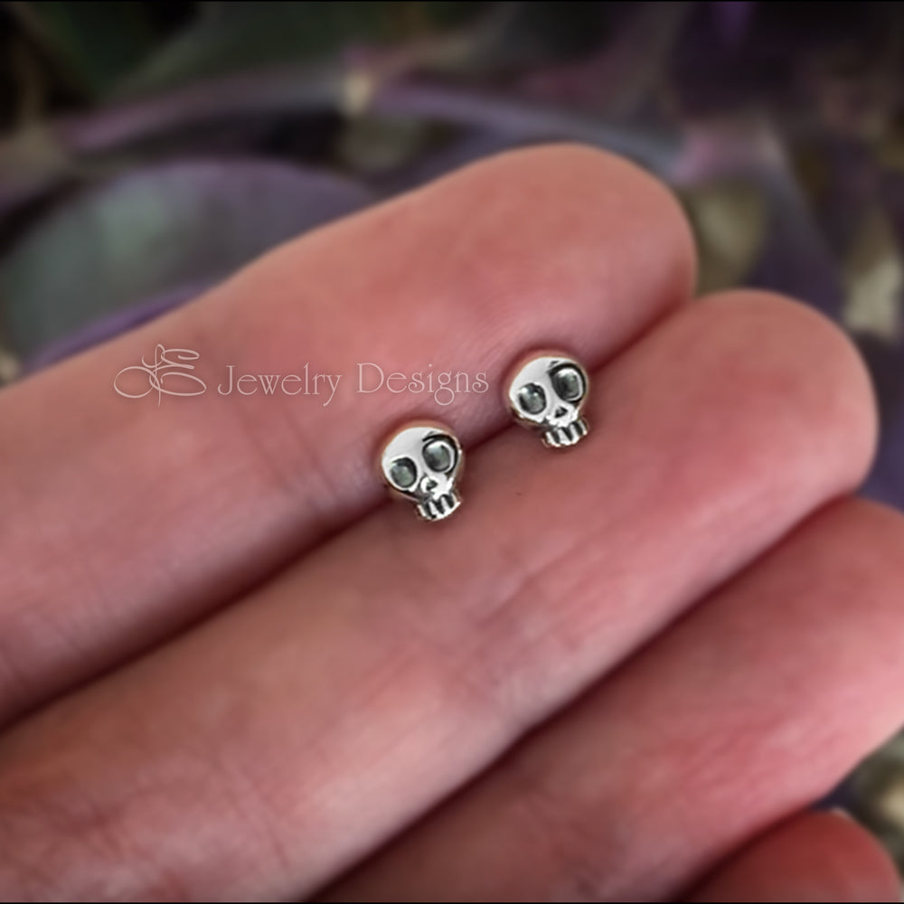 Tiny Sterling Skull Stud Earrings - LE Jewelry Designs