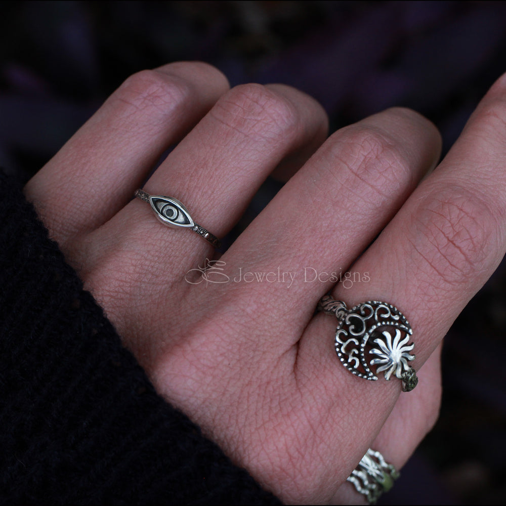 Small Sterling Silver Evil Eye Ring - LE Jewelry Designs