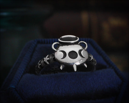 Sterling Witch's Cauldron Ring