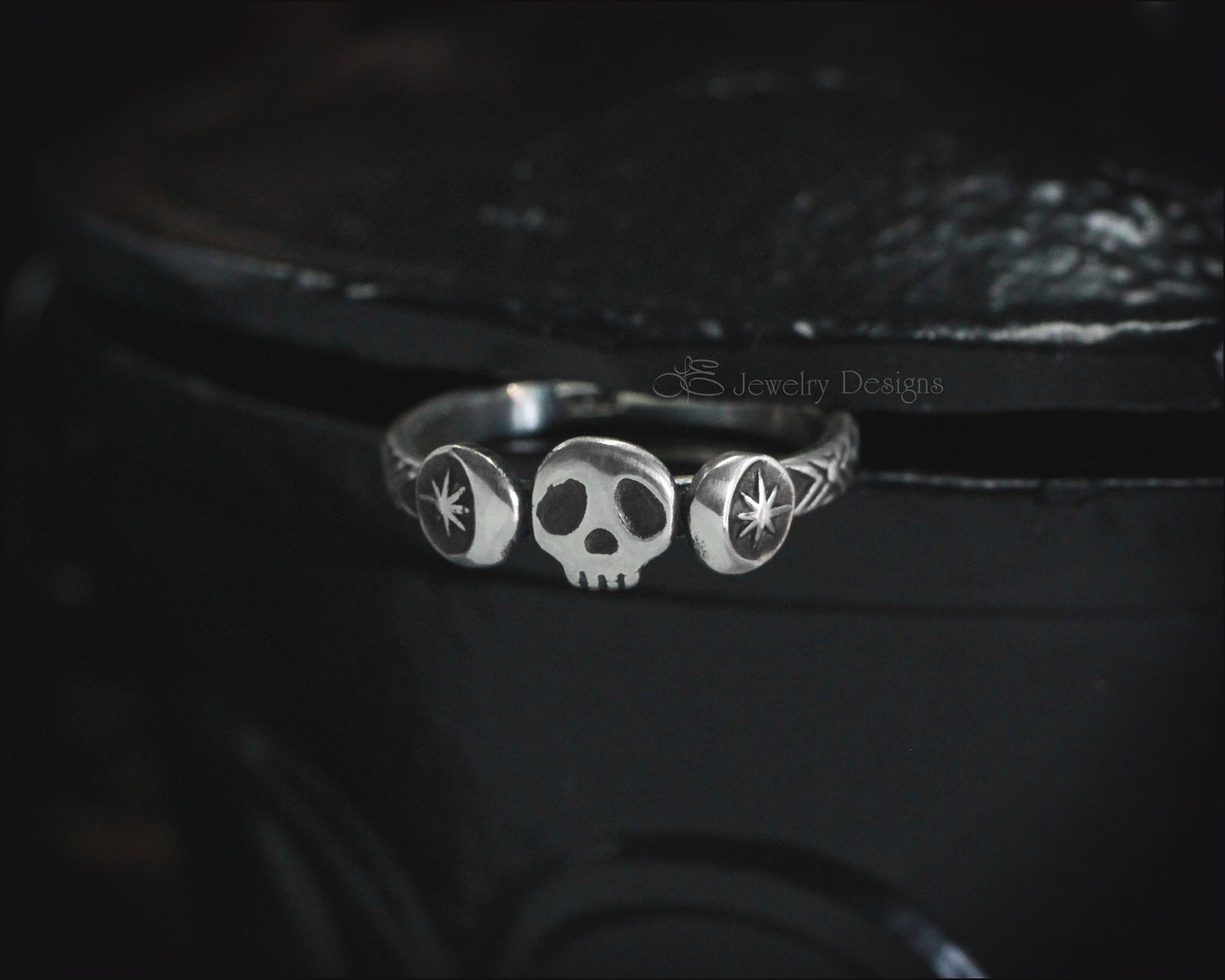 Sterling Triple Moon Skull Ring - LE Jewelry Designs