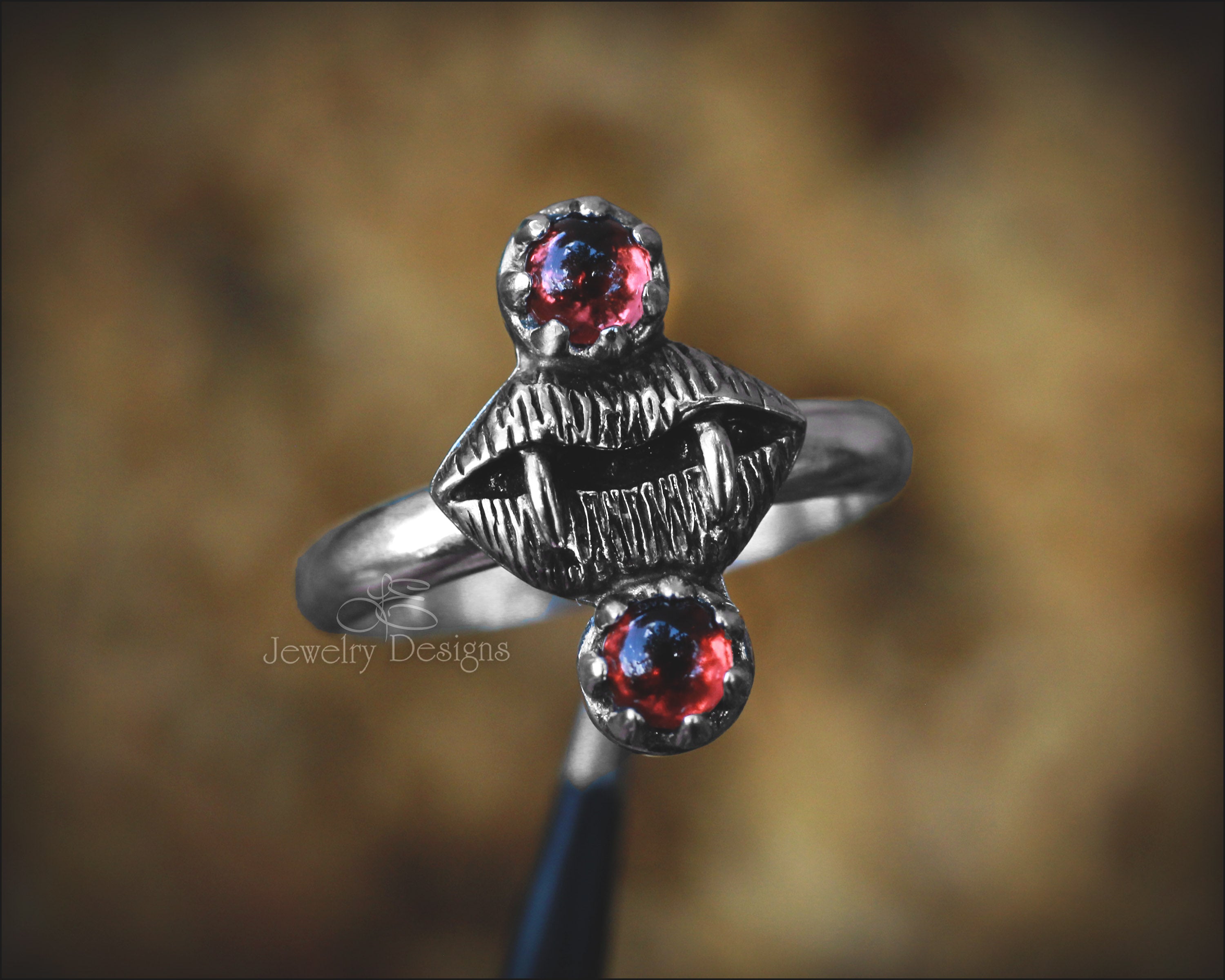 Vampire Fangs & Blood Ring – LE Jewelry Designs