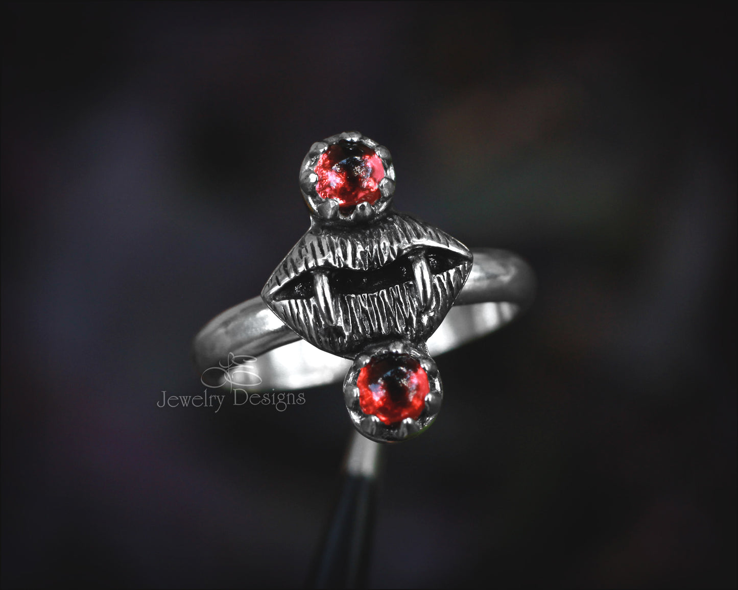 Vampire Fangs & Blood Ring - LE Jewelry Designs