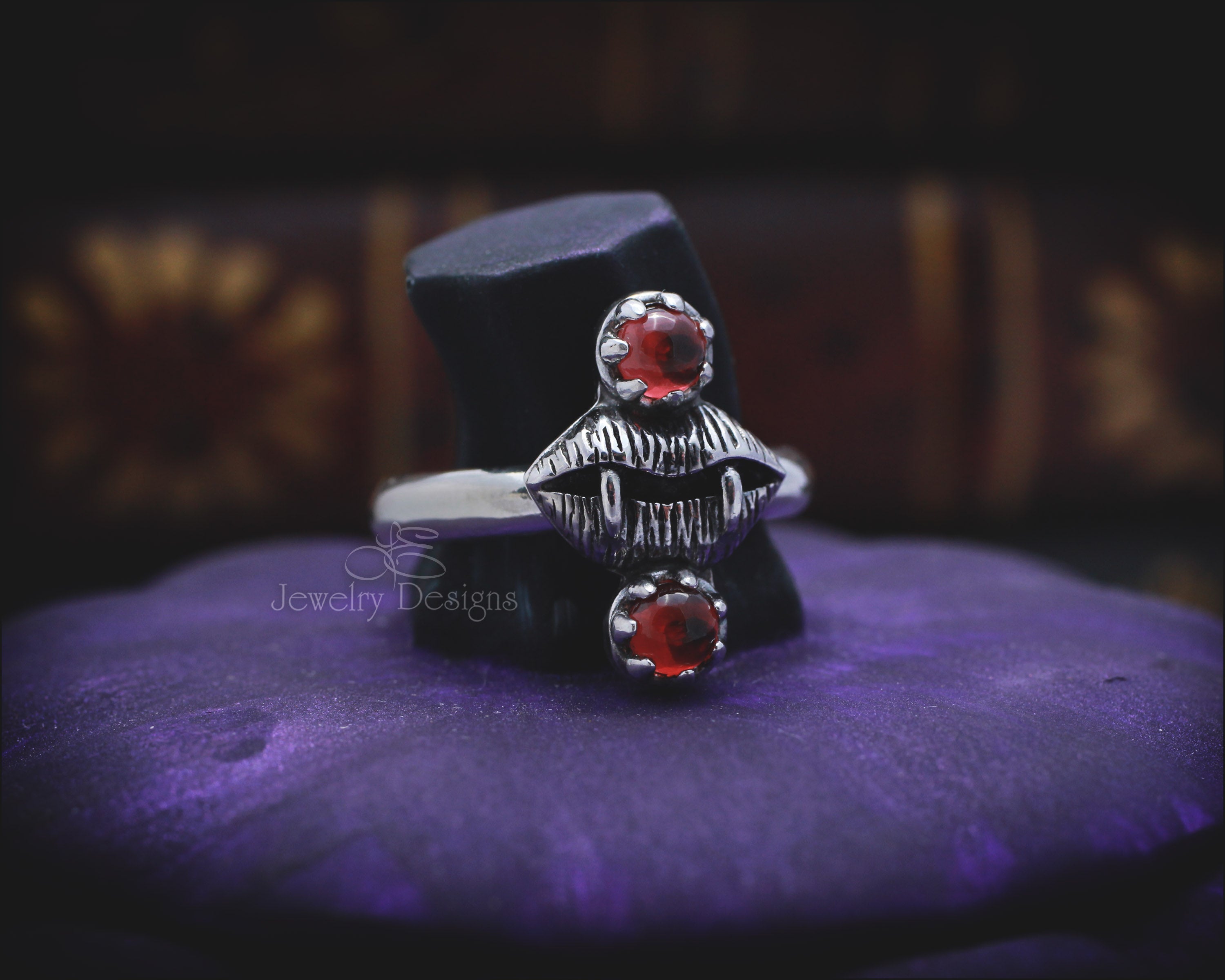 Vampire Fangs & Blood Ring – LE Jewelry Designs