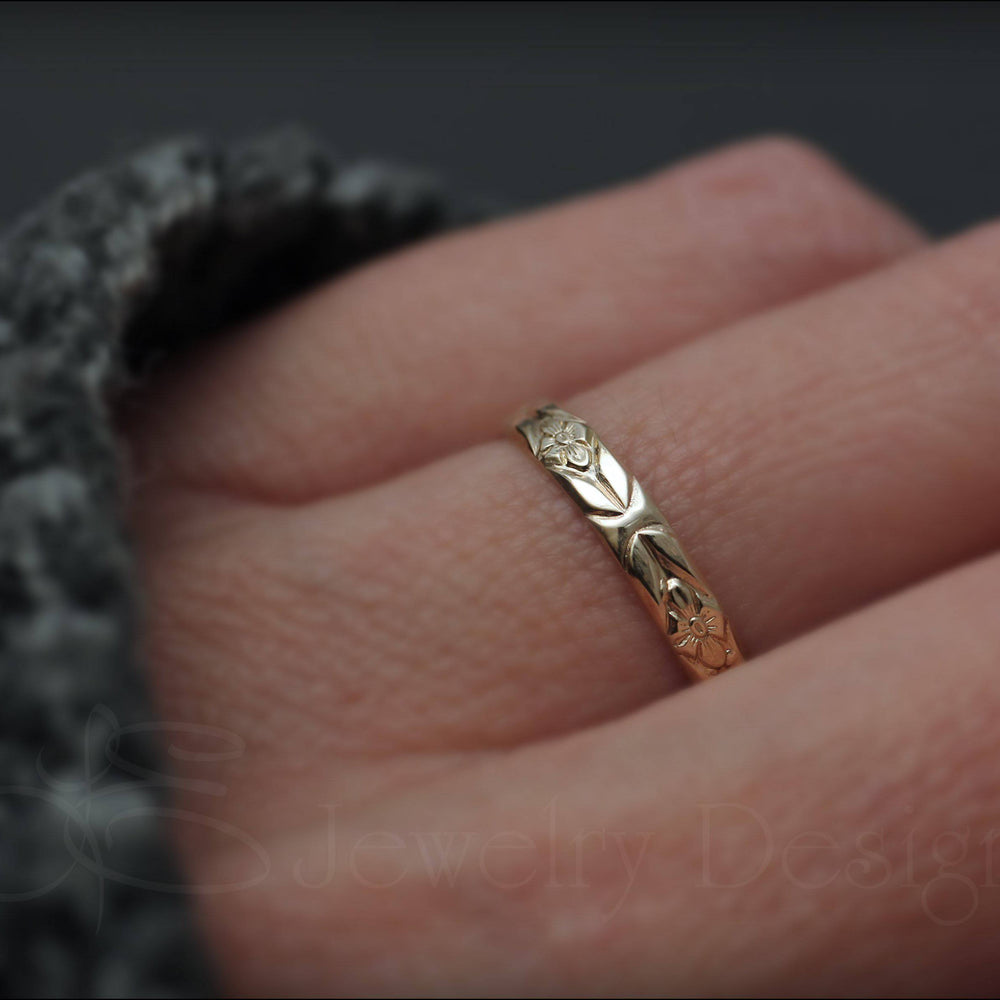 14k Gold Floral Band - LE Jewelry Designs