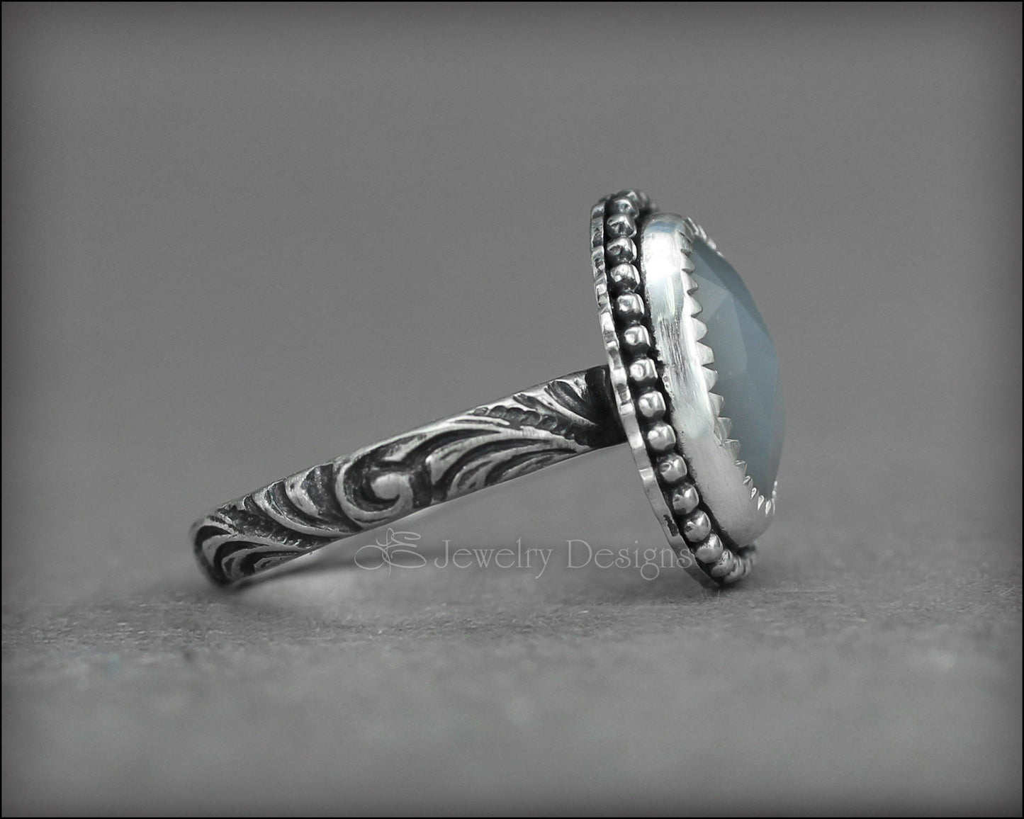 Load image into Gallery viewer, Grey Rose Cut Moonstone Ring - LE Jewelry Designs

