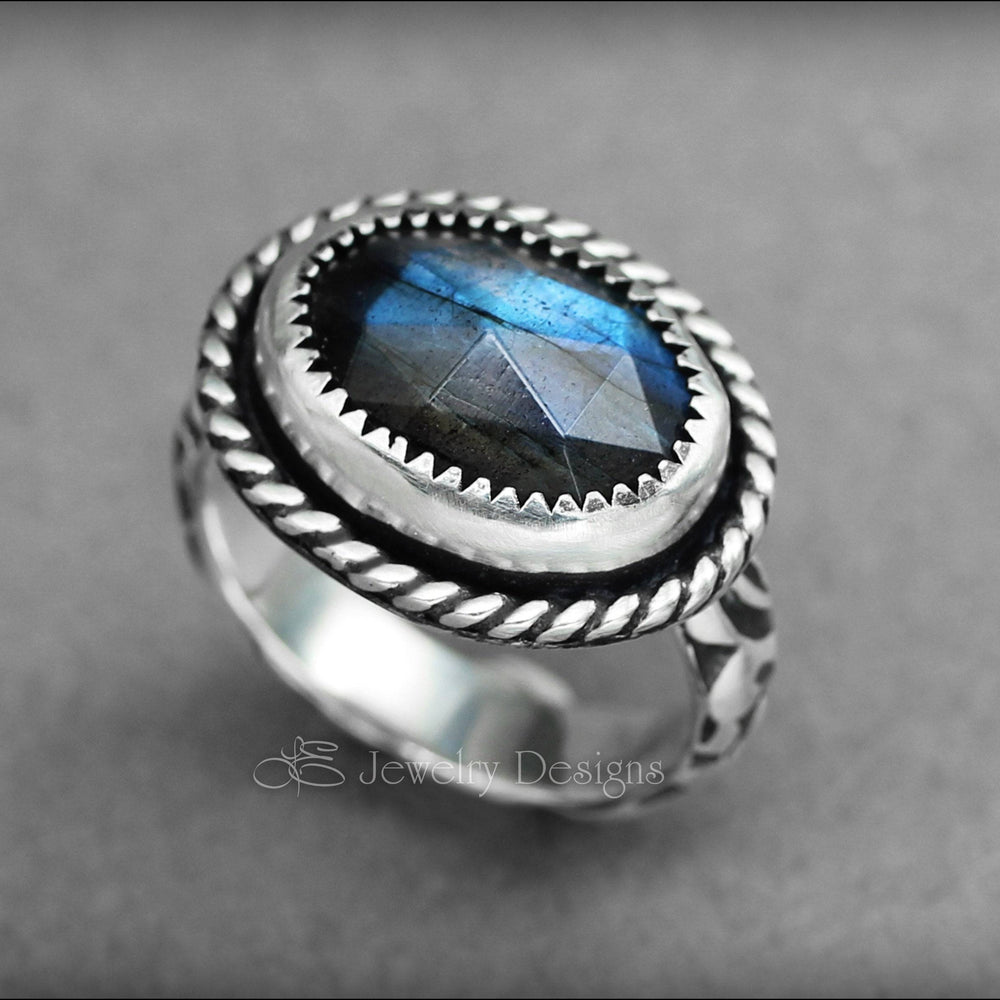 
                  
                    Sterling Oval Rose Cut Labradorite Ring - LE Jewelry Designs
                  
                
