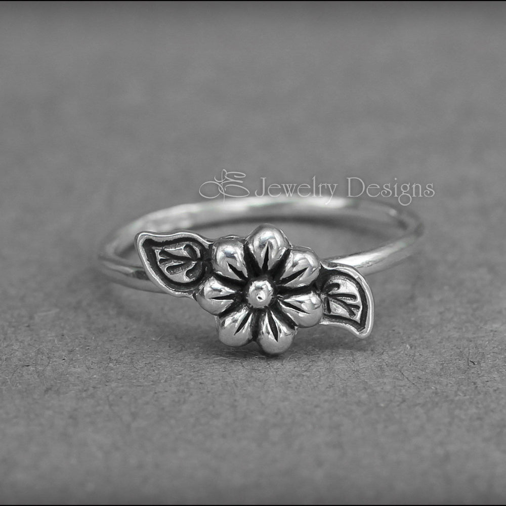 Size 4 - Sterling Flower & Leaves Ring - LE Jewelry Designs